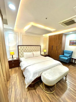 Gold Crest Mall One Bed luxury Apartment- Mirhaa Homes